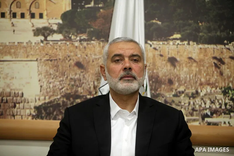 Senior Hamas leader Ismail Haniyeh, attends a meeting with Gaza Strip's notables in Gaza city, on May 17, 2016. Photo by Ashraf Amra