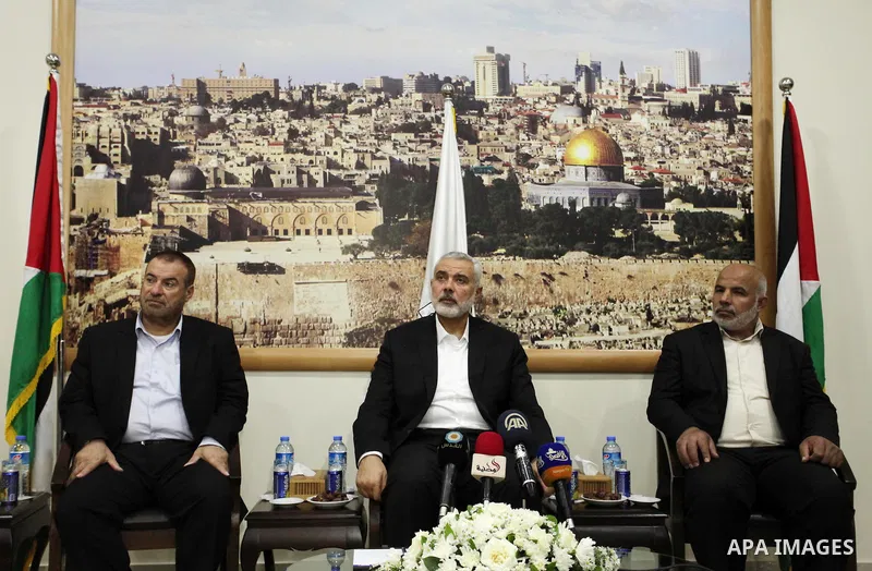 Senior Hamas leader Ismail Haniyeh, attends a meeting with Gaza Strip's notables in Gaza city, on May 17, 2016. Photo by Ashraf Amra