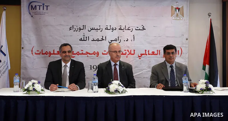 Palestinian Prime Minister Rami Hamdallah attends the ceremony of World Telecommunication Day in the West Bank city of Ramallah, on May 19, 2016. Photo by Prime Minister Office