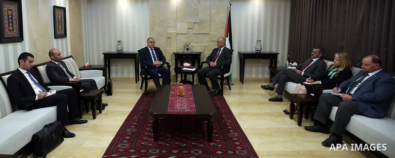 Palestinian Minister Rami Hamdallah, meets with Deputy Foreign Minister, in the West Bank city of Ramallah, on May 19, 2016. Photo by Prime Minister Office