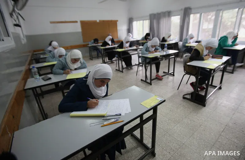 Palestinian students sit for their final high school exams, known as "Tawjihi", in the West bank city of Nablus on May 28, 2016. Nearly 78,000 Palestinian students sat for the first session of their high school exams see...
