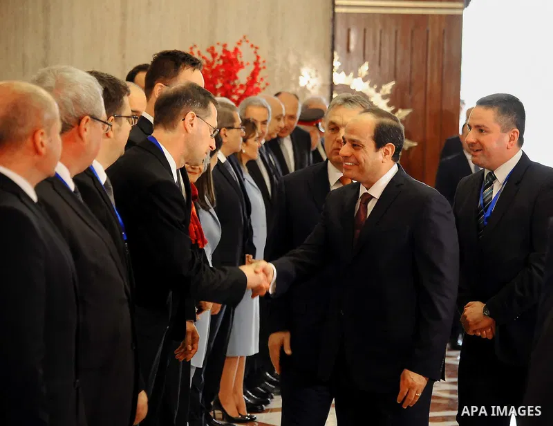 Egyptian President Abdel-Fattah al-Sisi meets with Hungarian Prime Minister Viktor Orban at the presidential palace in Cairo, Egypt, on June 1, 2016. Photo by Egyptian President Office