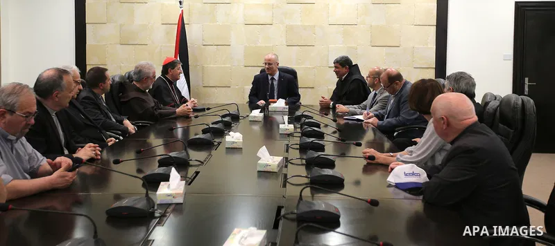 Palestinian Prime Minister, Rami Hamdallah, meets with the delegation Italian, in the West Bank city of Ramallah, on june 8, 2016. Photo by Prime Minister Office