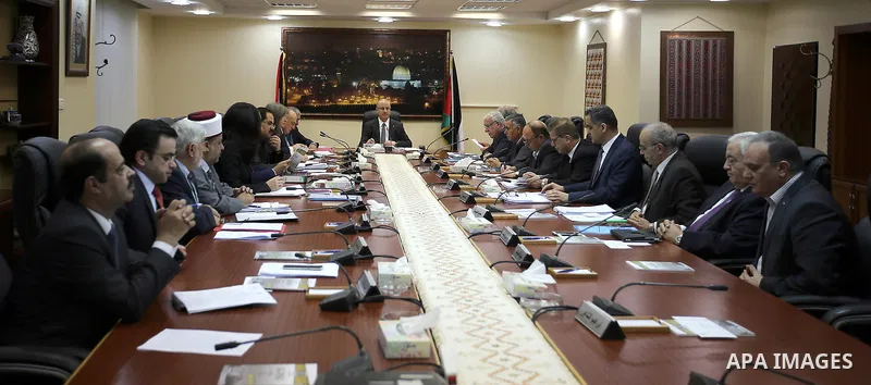 Palestinian Prime Minister, Rami Hamdallah, chairs a meeting of the Council of Ministers, in the West Bank city of Ramallah, on June 14, 2016. Photo by Prime Minister Office