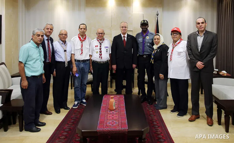 Palestinian Prime Minister Rami Hamdallah meets with Secretary General of the organization of Arab Scout, Atif Abdel Mageed, in the West Bank city of Ramallah, on June 23, 2016. Photo by Prime Minister Office