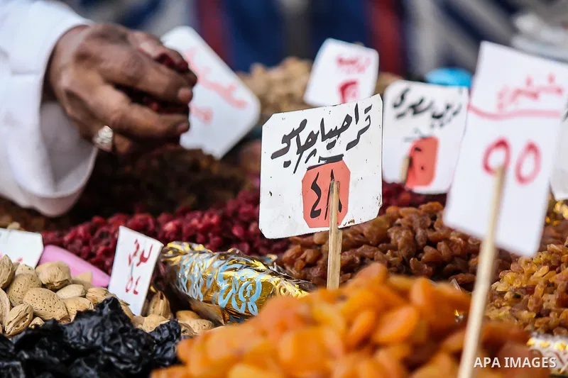 Egyptians shop at a market on the holy month of Ramadan in Cairo, Egypt, on June 24,2016. Muslims around the world refrain from eating, drinking and sexual intercourse from dawn till dusk during Ramadan, the holiest mont...