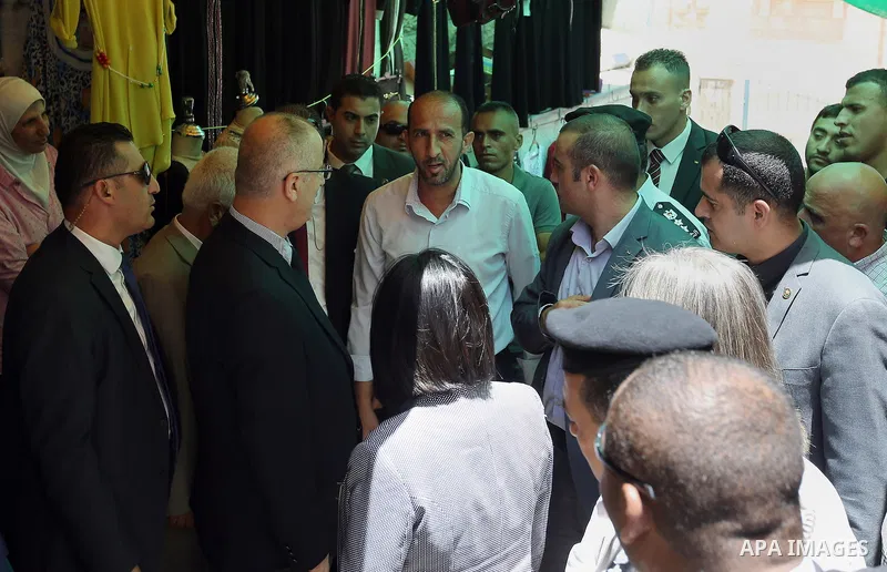 Palestinian Prime Minister, Rami Hamdallah, visits the old market in the West Bank city of Bethlehem, on June 26, 2016. Photo by Prime Minister Office
