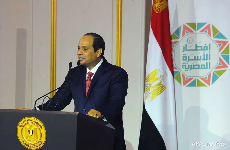Egyptian President Abdel-Fattah al-Sisi takes part in the Egyptian family breakfast, during the Muslim holy month of Ramadan, in Cairo, on June 29, 2016. Photo by Egyptian President Office