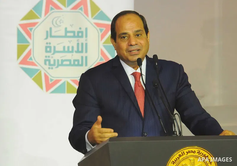 Egyptian President Abdel-Fattah al-Sisi takes part in the Egyptian family breakfast, during the Muslim holy month of Ramadan, in Cairo, on June 29, 2016. Photo by Egyptian President Office