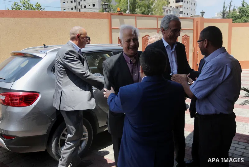 Palestinian Central Elections Commission chief, Hanna Nasser arrives before a meeting with Senior Hamas leader Ismail Haniyeh, in Gaza city on July 17, 2016. Photo by Mohammed Asad
