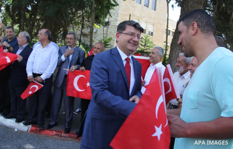 Turkish Consul, Mustafa Sarnic, take part in a protest against the military coup attempt in Turkey, in front of the Turkish consulate in east Jerusalem on July 18, 2016. Photo by Mahfouz Abu Turk