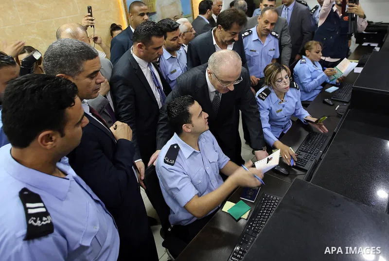 Palestinian Prime Minister, Rami Hamadallah, during his tour of Karama border crossing in the West Bank city of Jericho, on July 21, 2016. Photo by Prime Minister Office
