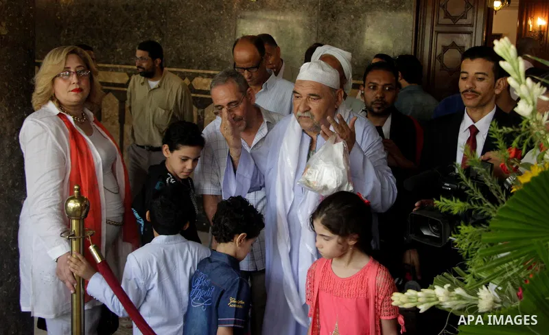 Egyptians visit the grave of former Egyptian President Gamal Abdel Nasser, on the occasion of the 64th anniversary of July 23 revolution, in Cairo, on July 23, 2016. Photo by Amr Sayed