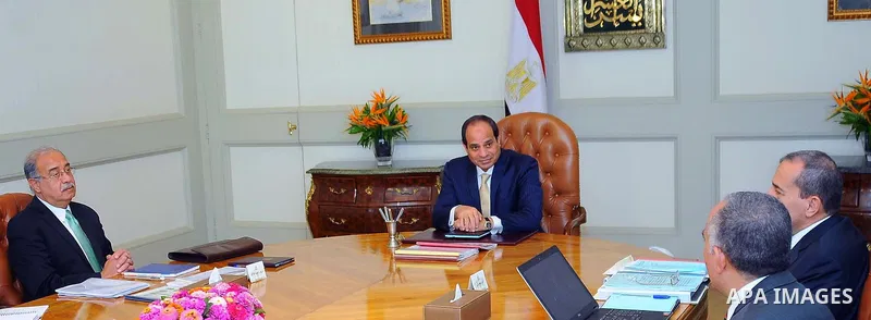 Egyptian President Abdel Fattah al-Sisi meets with Prime Minister and the Ministers of Agriculture and Irrigation, in Cairo, Egypt, on July 30, 2016. Photo by Egyptian President Office