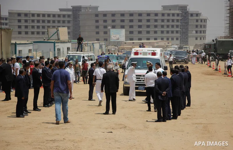 Mourners attend the second part of the funeral procession of Nobel prize-winning Egyptian-American chemist Ahmed Zewail at the Zewail City of Science and Technology in Cairo on August 7, 2016. Nobel prize-winning chemist...