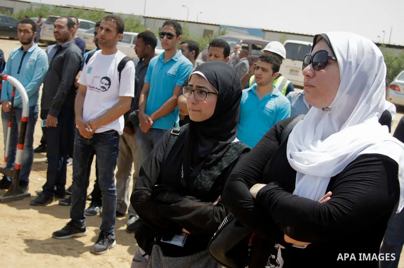 Mourners attend the second part of the funeral procession of Nobel prize-winning Egyptian-American chemist Ahmed Zewail at the Zewail City of Science and Technology in Cairo on August 7, 2016. Nobel prize-winning chemist...