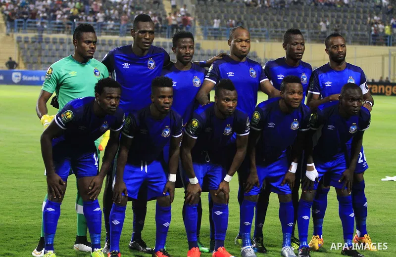 Al-Zamalek players v Nigeria's Enyimba compete during the Confederation of African Football (CAF) Champions League match at Petro Sport stadium in Cairo, August 15, 2016. Photo by Stringer