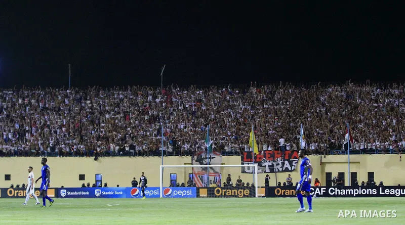 Al-Zamalek players v Nigeria's Enyimba compete during the Confederation of African Football (CAF) Champions League match at Petro Sport stadium in Cairo, August 15, 2016. Photo by Stringer