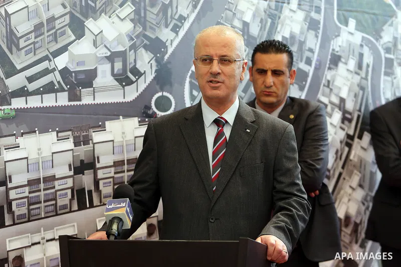Palestinian Prime Minister, Rami Hamadallah, Inaugurates first phase of the countryside villas, in the West Bank city of Ramallh, on Aug 22, 2016. Photo by Prime Minister Office