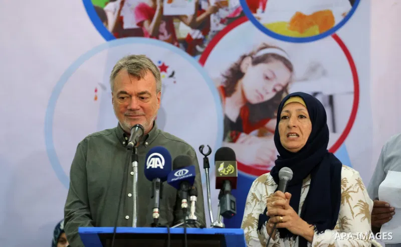 Director of UNRWA operations in Gaza Bo Shack attends the art exhibition "draw your dream for Gaza 2020", in Gaza city on Aug. 23, 2016. Photo by Mohammed Asad
