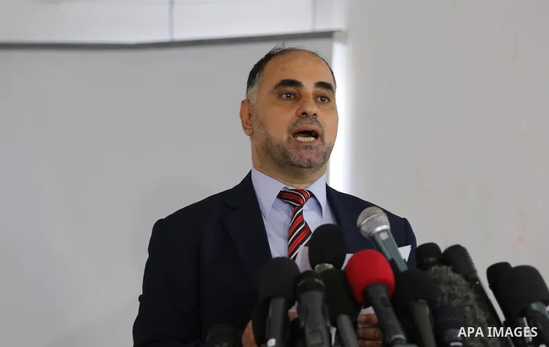 Leader of the Fatah movement, Fayez Abu Eita, speaks during a press conference on the Central Election Commission, in Gaza city, on August 25, 2016. Photo by Mohammed Asad