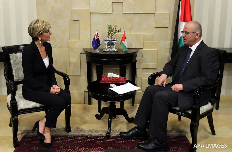 Palestinian Prime Minister Rami Hamdallah, meets with Australia's Foreign Minister Julie Bishop, in the West Bank city of Ramallah September 5, 2016. Photo by Prime Minister Office