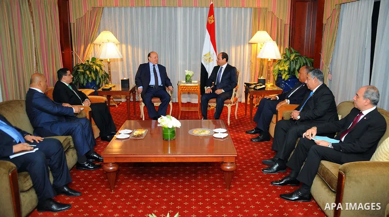 Egyptian President Abdel Fattah al-Sisi meets with Yemeni President Abed Rabbo Mansour Hadi, in New York on September 18, 2016. Photo by Egyptian President Office