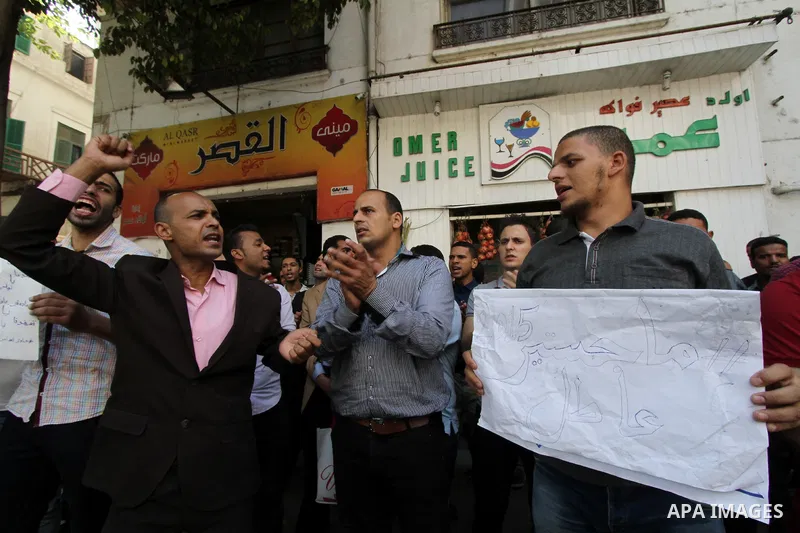 Egyptians Who obtained master's degree take part during a protest to demand jobs in Cairo, Egypt on Sep. 27, 2016. Photo by Amr Sayed