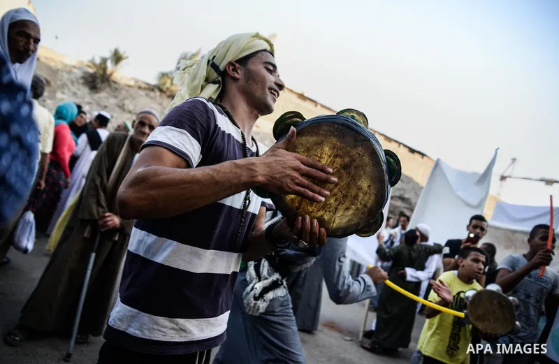 Egyptian Sufi Muslims practice ritualized Zikr (invocation) to celebrate the New Islamic Hijri year 1438 in front of al-Hussein mosque at Al-Azhar district in old Islamic Cairo, Egypt October 2, 2016. Photo by Amr Sayed