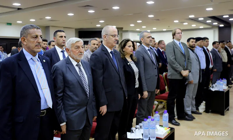 Palestinian Prime Minister, Rami Hamdallah, attends the launch of the national plan for sustainable production and consumption, in the West bank city of Ramallah, Oct. 05, 2016. Photo by Prime Minister Office