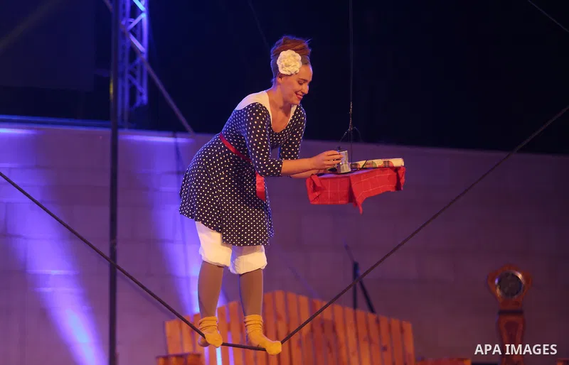 International and local artists, perform during the Palestine Circus Festival, in the West Bank city of Ramallah, on October 6, 2016. Photo by Shadi Hatem