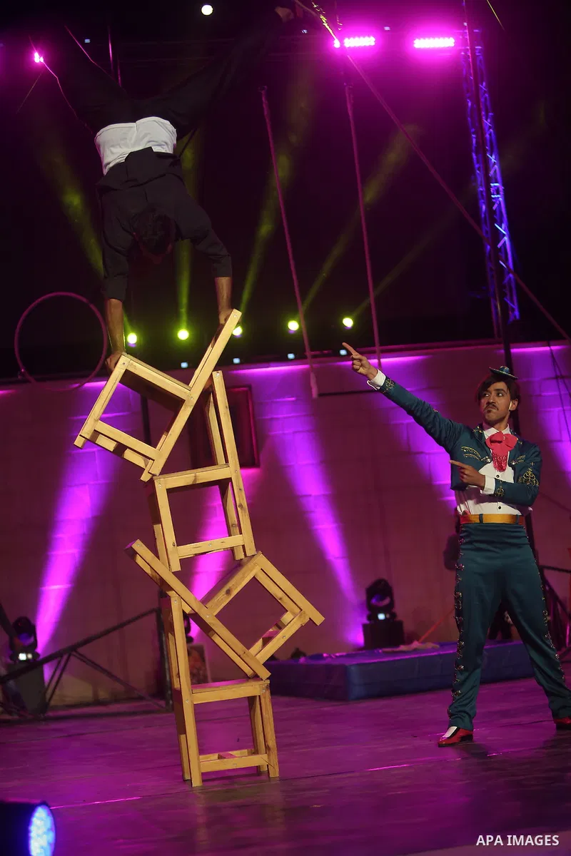 International and local artists, perform during the Palestine Circus Festival, in the West Bank city of Ramallah, on October 6, 2016. Photo by Shadi Hatem
