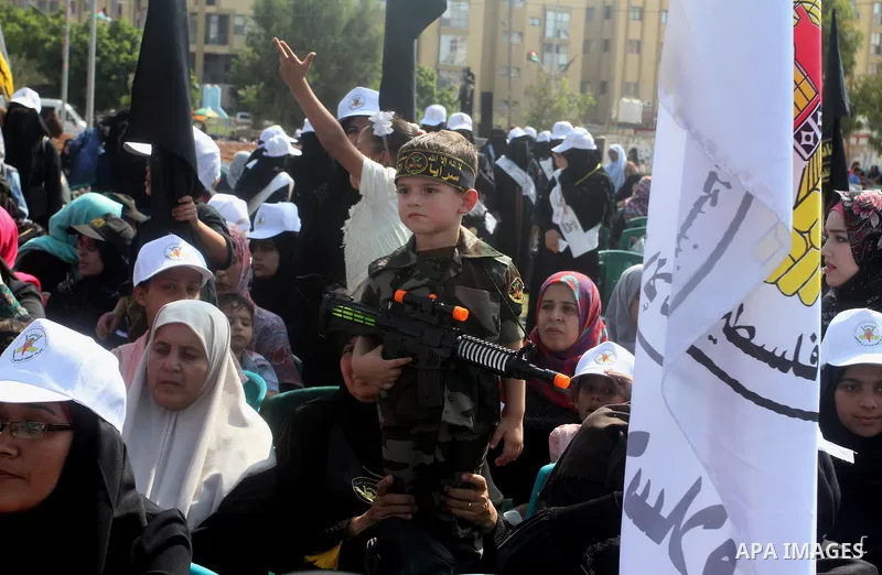 Palestinians attend a rally marking the 29th anniversary of the foundation of the Islamic Jihad movement in Gaza City October 21, 2016. Photo by Abed Rahim Khatib