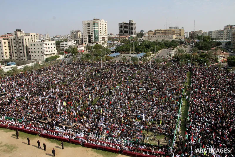 Palestinians attend a rally marking the 29th anniversary of the foundation of the Islamic Jihad movement in Gaza City October 21, 2016. Photo by Abed Rahim Khatib