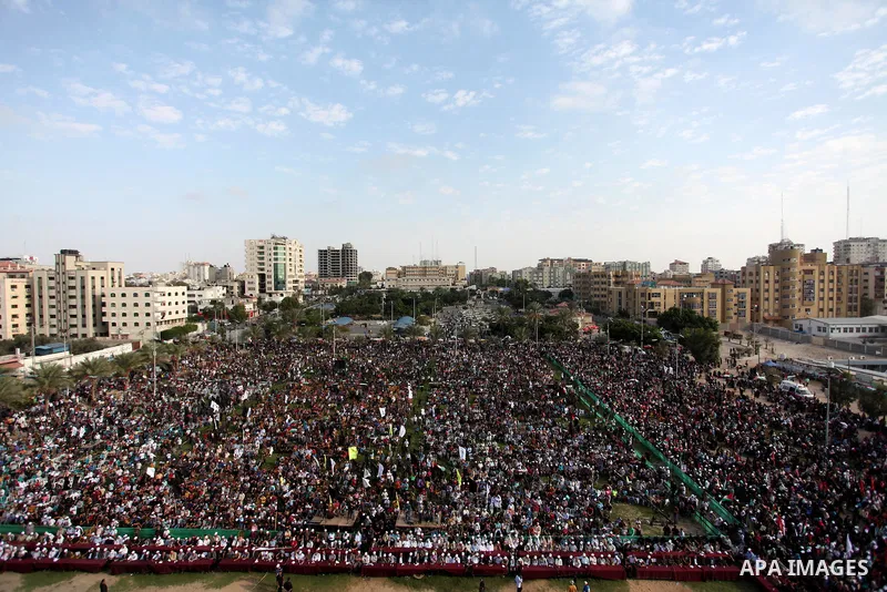 Palestinians attend a rally marking the 29th anniversary of the foundation of the Islamic Jihad movement in Gaza City October 21, 2016. Photo by Ashraf Amra