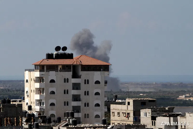 Smoke rises in Egypt's North Sinai as seen from the border of southern Gaza Strip with Egypt on Oct. 23, 2016. The Egyptian Air Force Sunday pounded jihadist groups in the Sinai Peninsula, reportedly killing 70 fighters...
