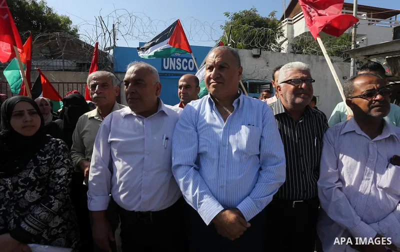 Palestinian supporters of the Popular Front for the Liberation of Palestine (PFLP), take part during a protest to show solidarity with Palestinian prisoners on hunger strike in Israeli Jails, in Gaza city on November 3,...