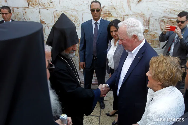 Canada's Governor General David Johnston visits the Church of Nativity in the West Bank city of Bethlehem November 5, 2016. Photo by Wisam Hashlamoun