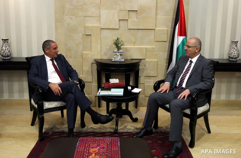 Palestinian Prime Minister, Rami Hamdallah, meets with Representative of the European Union in Palestine Ralf Traf, in the West Bank city of Ramallah, on November 7, 2016. Photo by Prime Minister Office