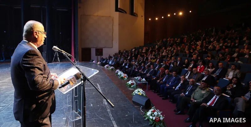 Palestinian Prime Minister Rami Hamdallah speaks during the opening of 15th international conference of Skin doctors, in the West Bank city of Ramallah, on Nov. 08, 2016. Photo by Prime Minister Office