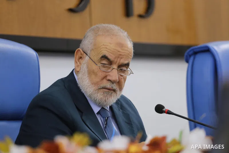 Deputy Speaker of the Legislative Council, Ahmed Bahar, chairs a meeting of Hamas legislative council members in Gaza city, on November 9, 2016. Photo by Mohammed Asad