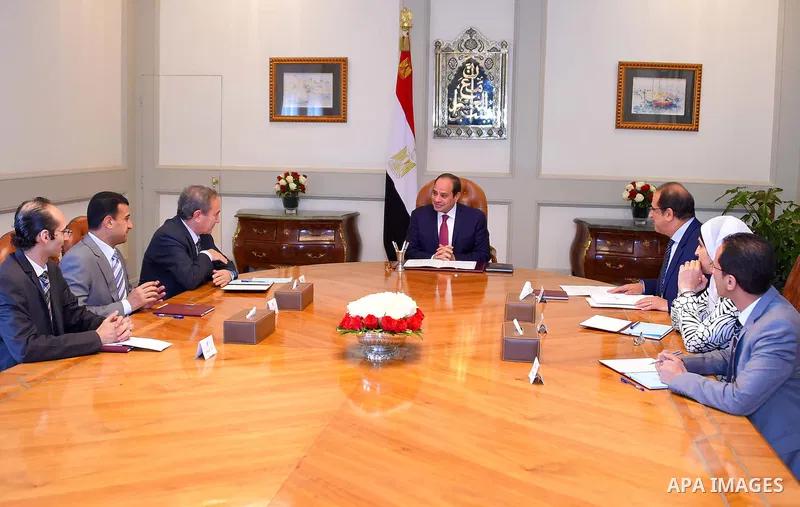Egyptian President Abdel Fattah al-Sisi chairs a meeting, in Cairo, Egypt, on November 12, 2016. Photo by Egyptian President Office