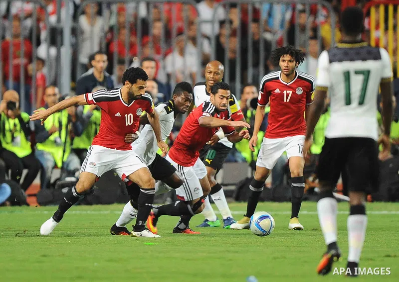Egypt v Ghana compete during the 2018 World Cup qualifying Group E football match between Egypt and Ghana at the Borg el-Arab Stadium near Alexandria on November 13, 2016. Photo by Stringer
