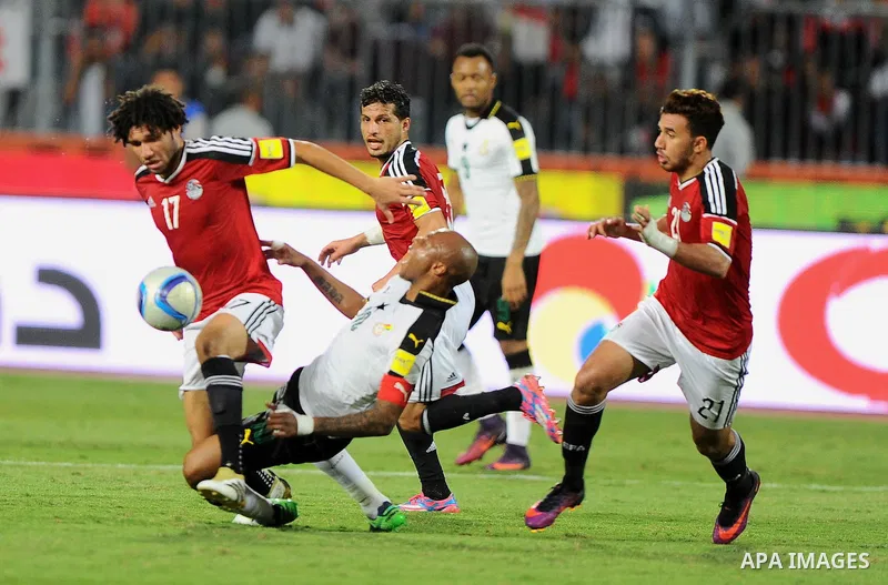 Egypt v Ghana compete during the 2018 World Cup qualifying Group E football match between Egypt and Ghana at the Borg el-Arab Stadium near Alexandria on November 13, 2016. Photo by Stringer