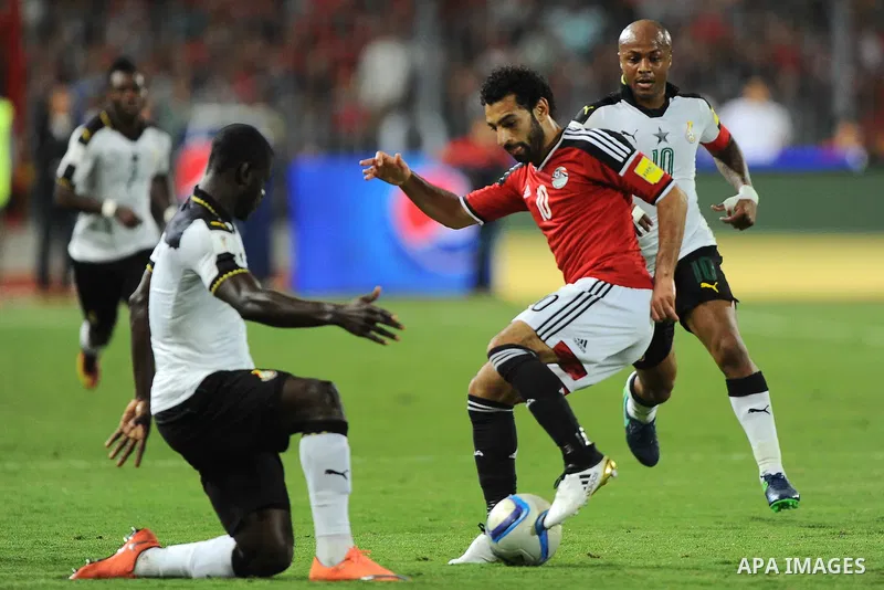Egypt v Ghana compete during the 2018 World Cup qualifying Group E football match between Egypt and Ghana at the Borg el-Arab Stadium near Alexandria on November 13, 2016. Photo by Stringer