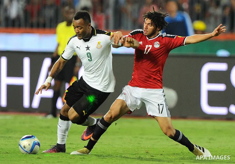 Egypt v Ghana compete during the 2018 World Cup qualifying Group E football match between Egypt and Ghana at the Borg el-Arab Stadium near Alexandria on November 13, 2016. Photo by Stringer