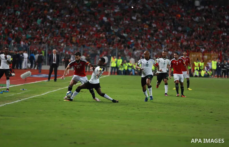 Egypt v Ghana compete during the 2018 World Cup qualifying Group E football match between Egypt and Ghana at the Borg el-Arab Stadium near Alexandria on November 13, 2016. Photo by Stringer