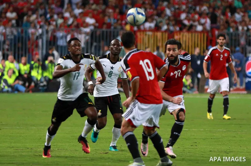 Egypt v Ghana compete during the 2018 World Cup qualifying Group E football match between Egypt and Ghana at the Borg el-Arab Stadium near Alexandria on November 13, 2016. Photo by Stringer