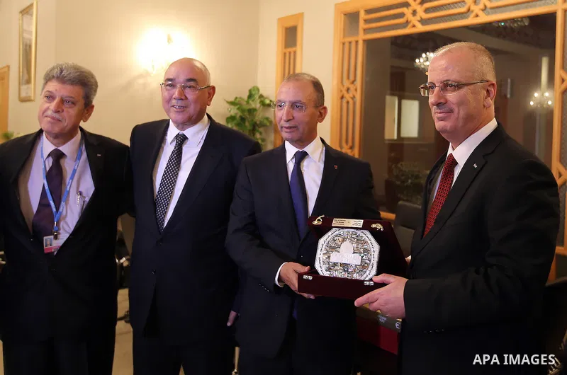 Palestinian Prime Minister, Rami Hamdallah, meet with Moroccan Interior Minister Mohamed Hassad in Marrakesh, on November 14, 2016. Photo by Prime Minister Office