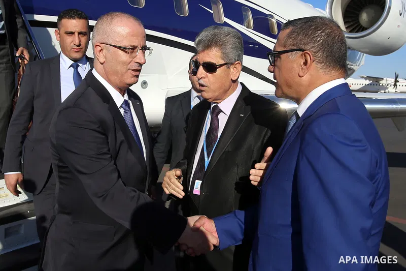 Palestinian Prime Minister, Rami Hamdallah, meet with Moroccan Interior Minister Mohamed Hassad in Marrakesh, on November 14, 2016. Photo by Prime Minister Office